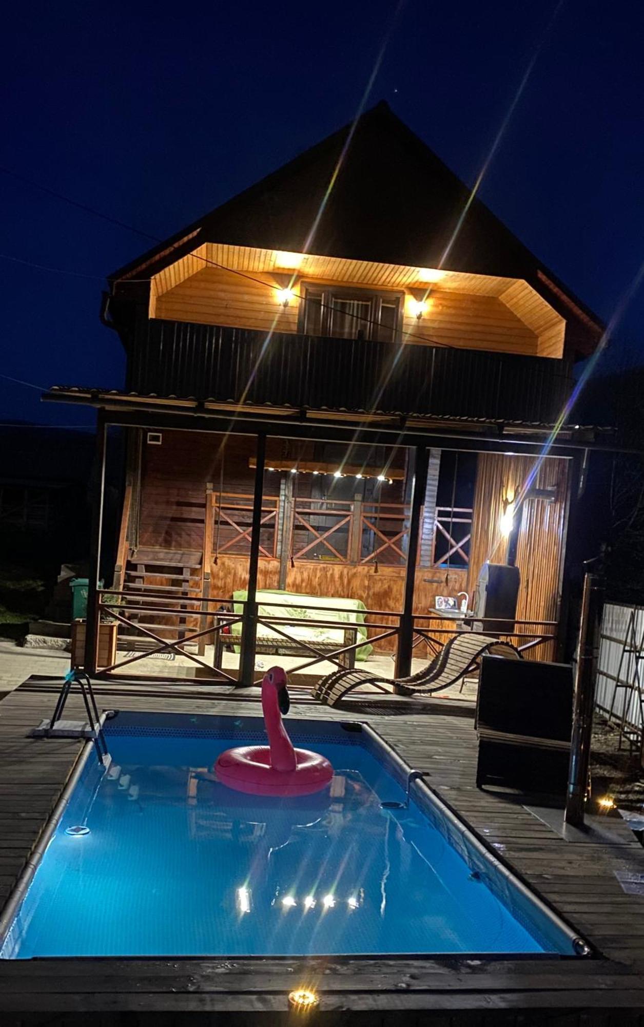 Чан Банька Apartment Mizhhirya  ภายนอก รูปภาพ